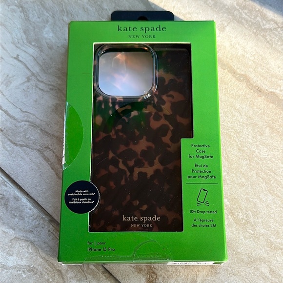 Kate Spade Leopard Print Protective Case for iPhone 15 Pro - Picture 1 of 2